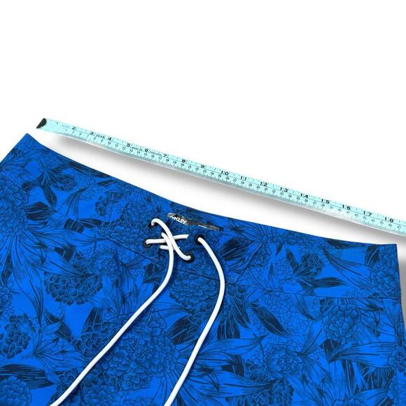 Oakley Blue Floral Board Shorts Size 34 Performance Fit Swim Trunks Surf Unlined - Picture 10 of 10
